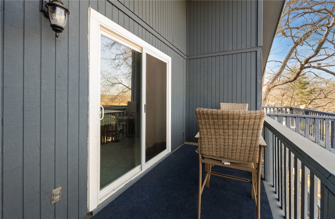 Townhouse Tct 3 A/K/A Drake Court Bvv - Residential