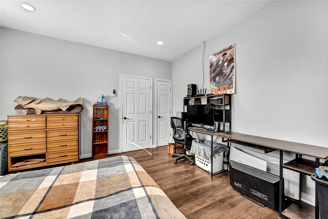 04-20-28-RURAL - Residential