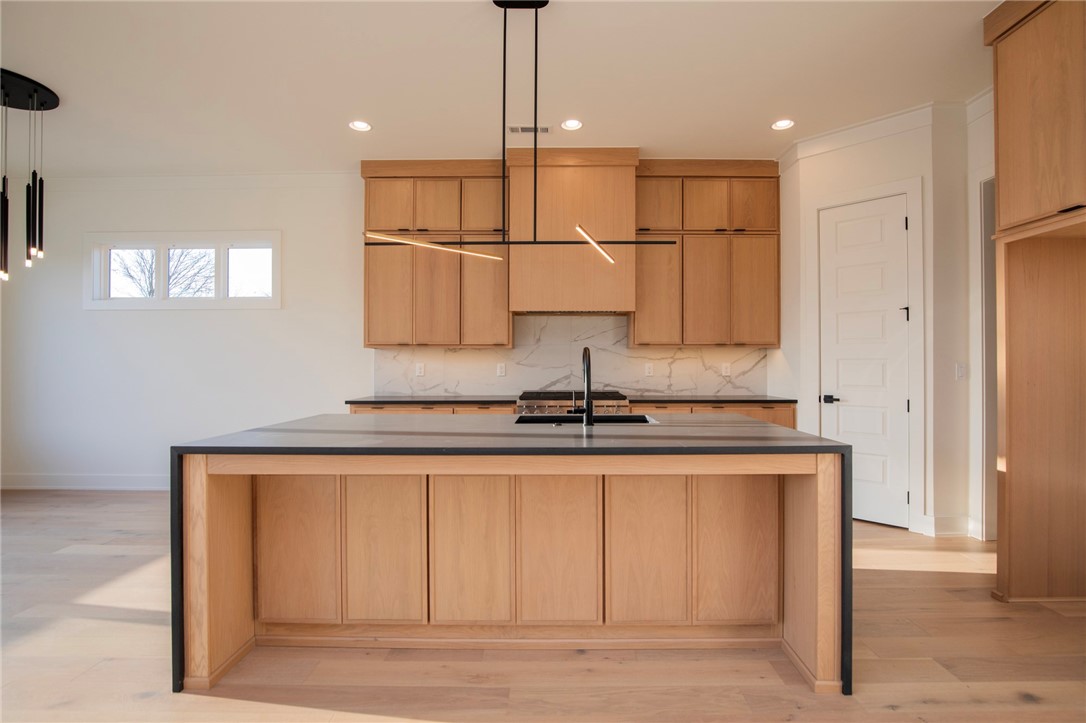 Shadow Valley Ph 11 Rogers - Residential