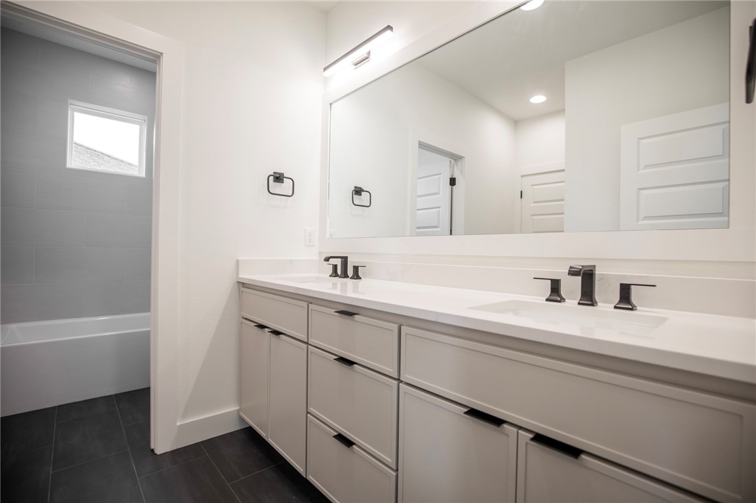 Shadow Valley Ph 11 Rogers - Residential