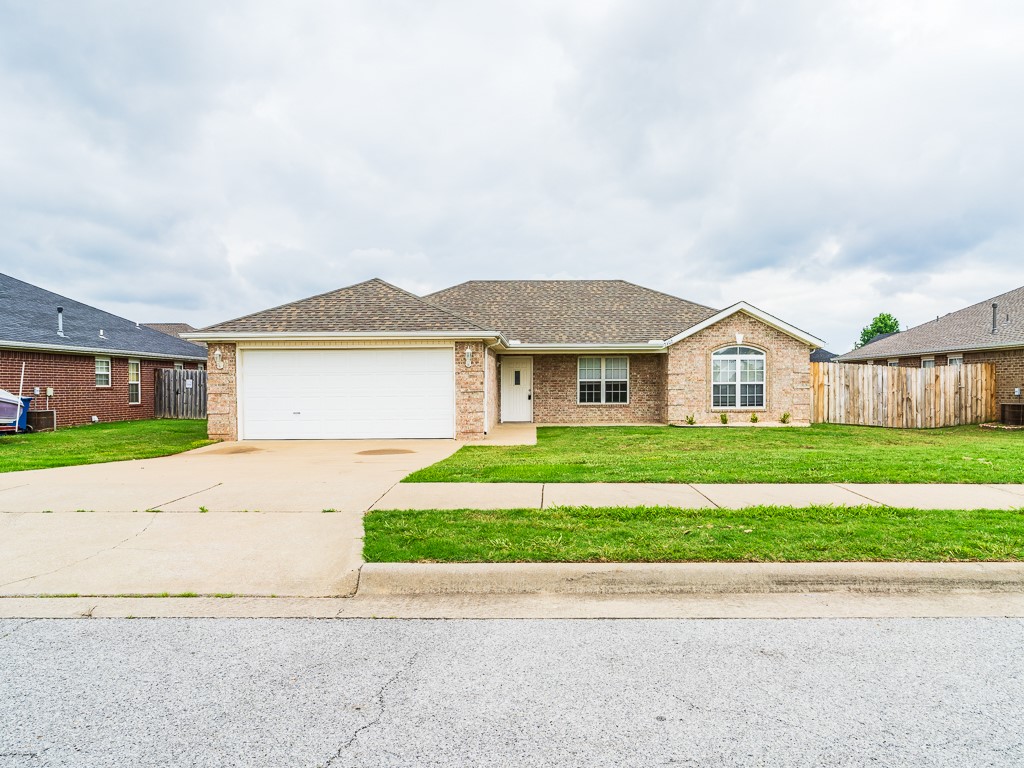 Windwood Sub Ph Iii Bentonville - Residential Lease