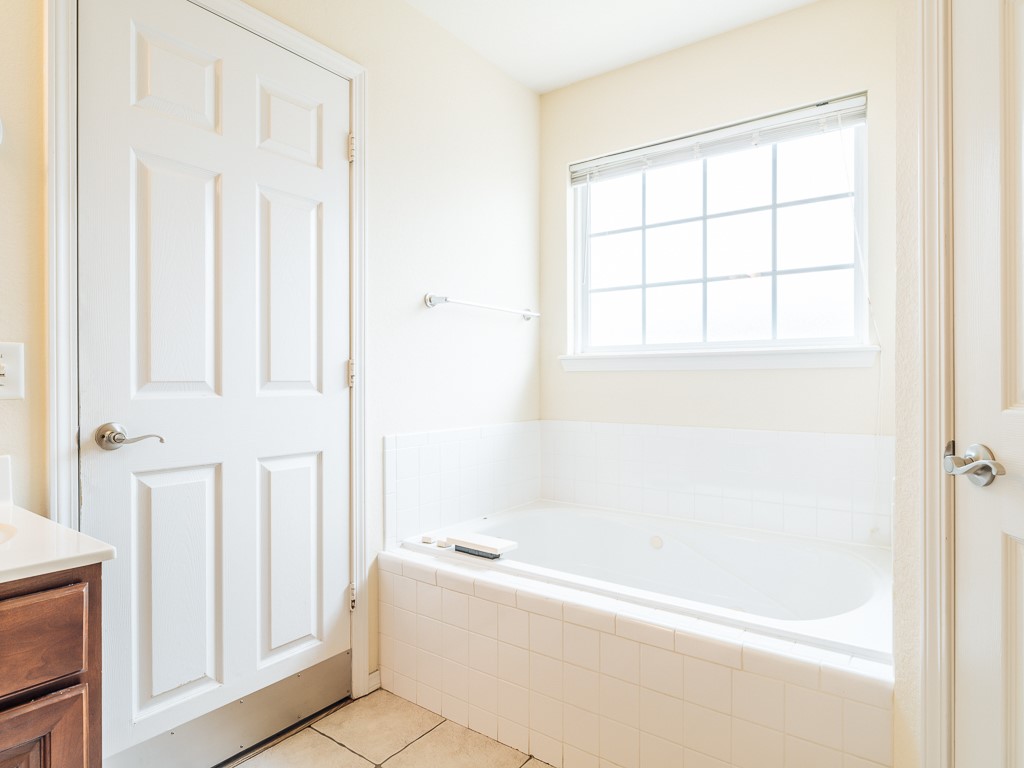 Windwood Sub Ph Iii Bentonville - Residential Lease