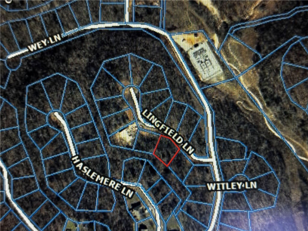 SURREY SUB-BVV - Land