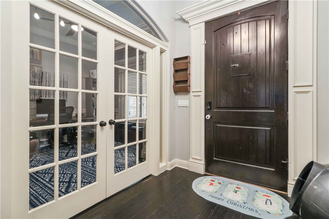 Lexington Sub Rogers - Residential