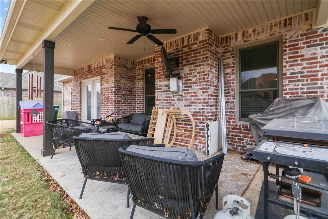 Lexington Sub Rogers - Residential