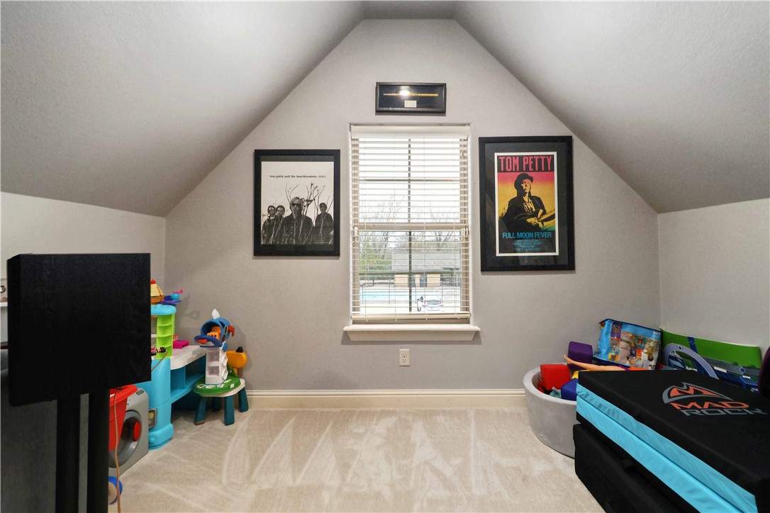 Lexington Sub Rogers - Residential