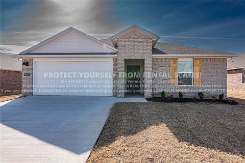 Photo of 3031 Laredo Lane, Centerton, AR 72736 (MLS # 1335560)