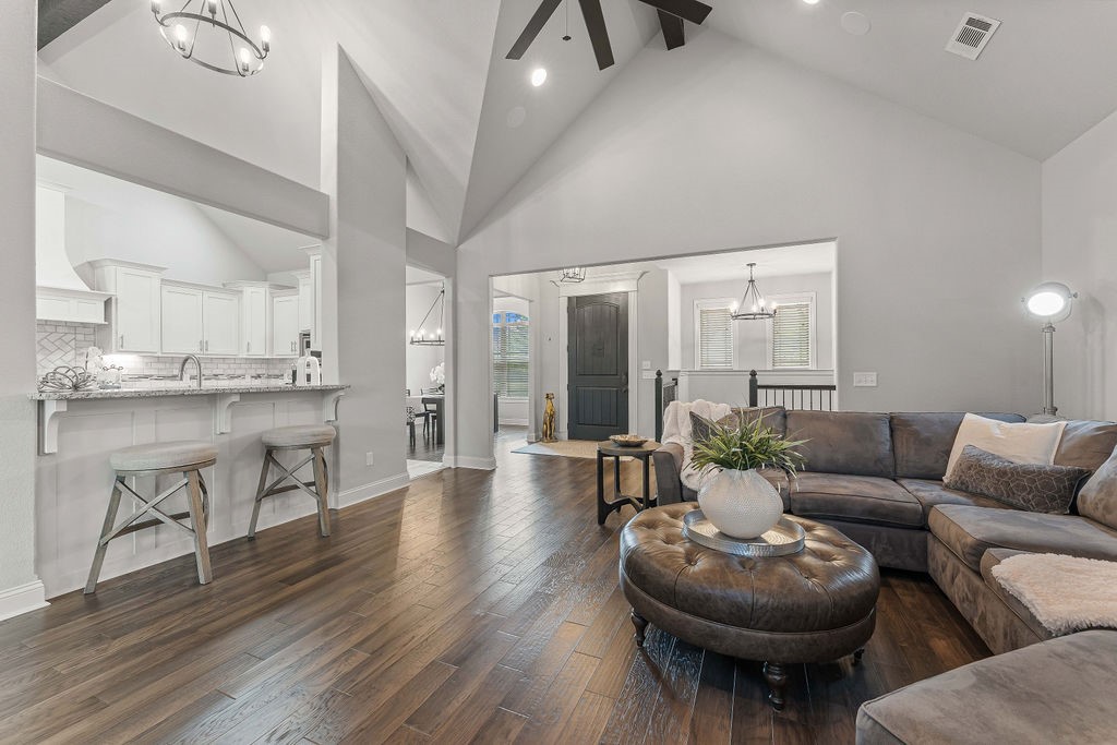 Spinnaker Rdg Woods Crk - Residential