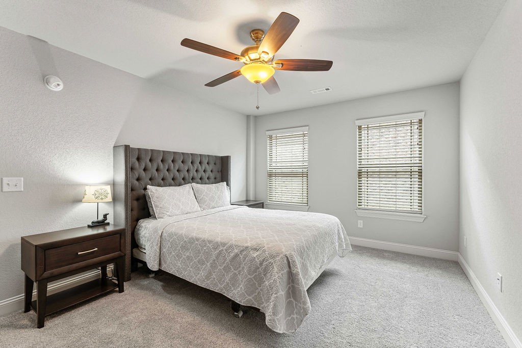 Spinnaker Rdg Woods Crk - Residential