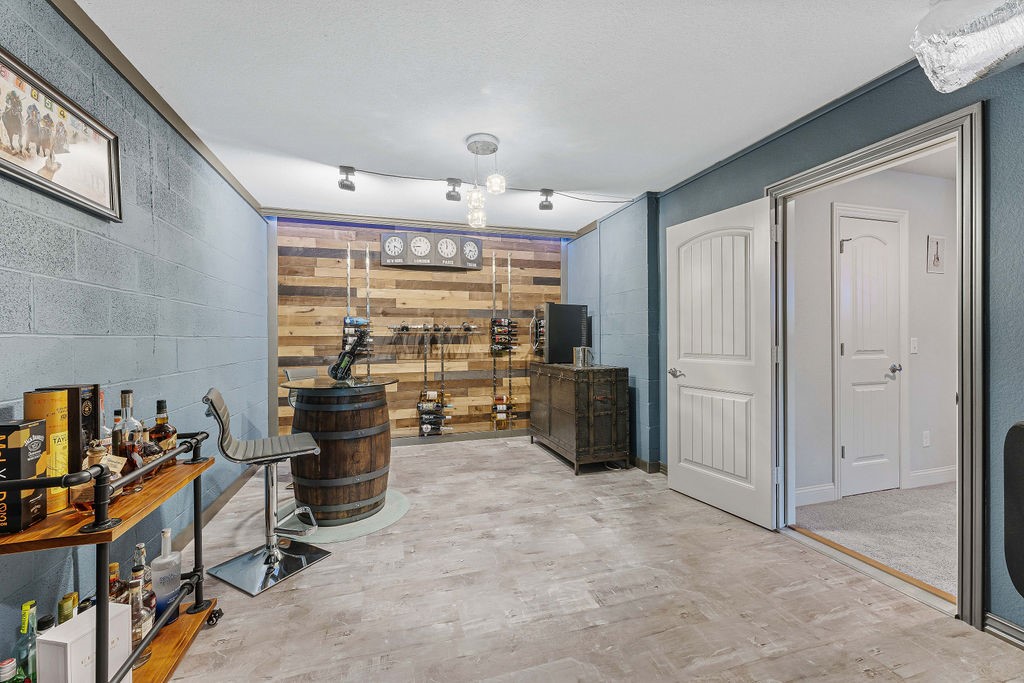 Spinnaker Rdg Woods Crk - Residential