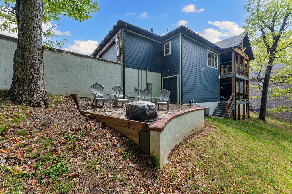 Spinnaker Rdg Woods Crk - Residential