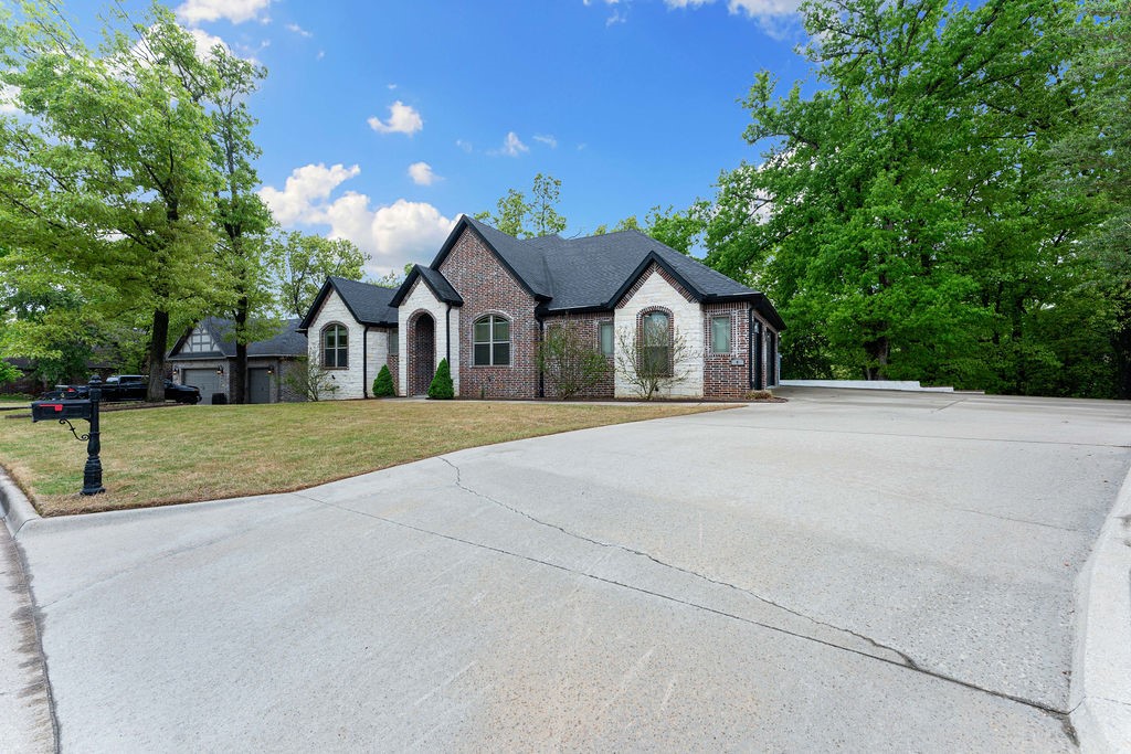 Spinnaker Rdg Woods Crk - Residential