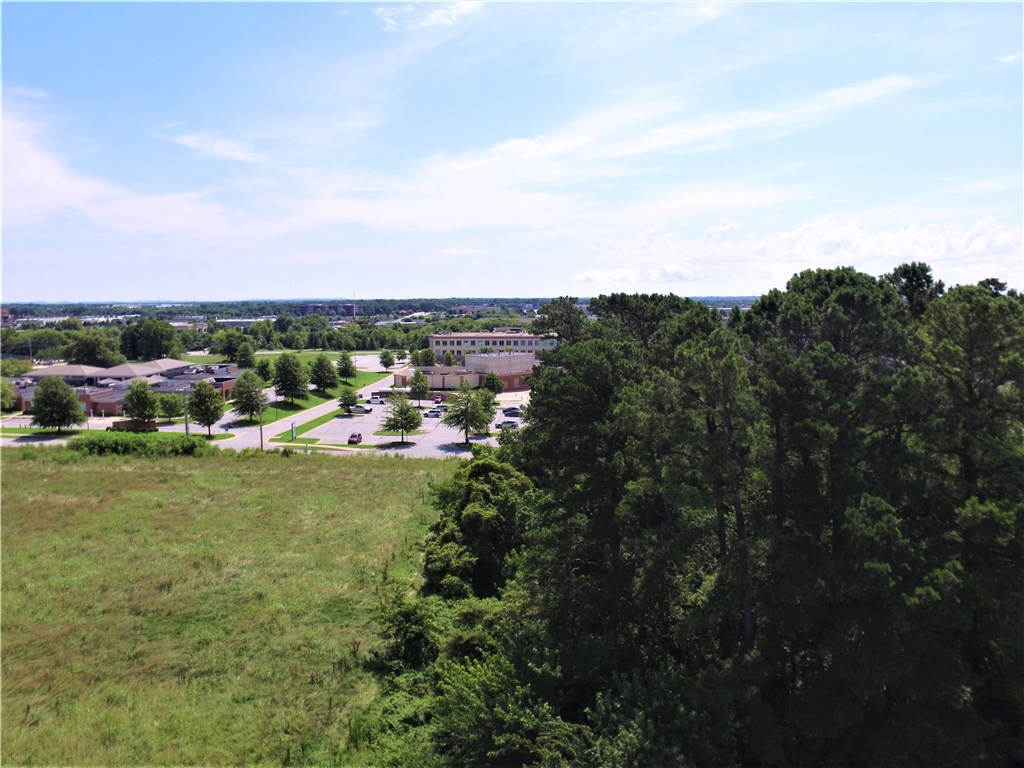 Mid Cities Crossing Sub Bentonville - Land