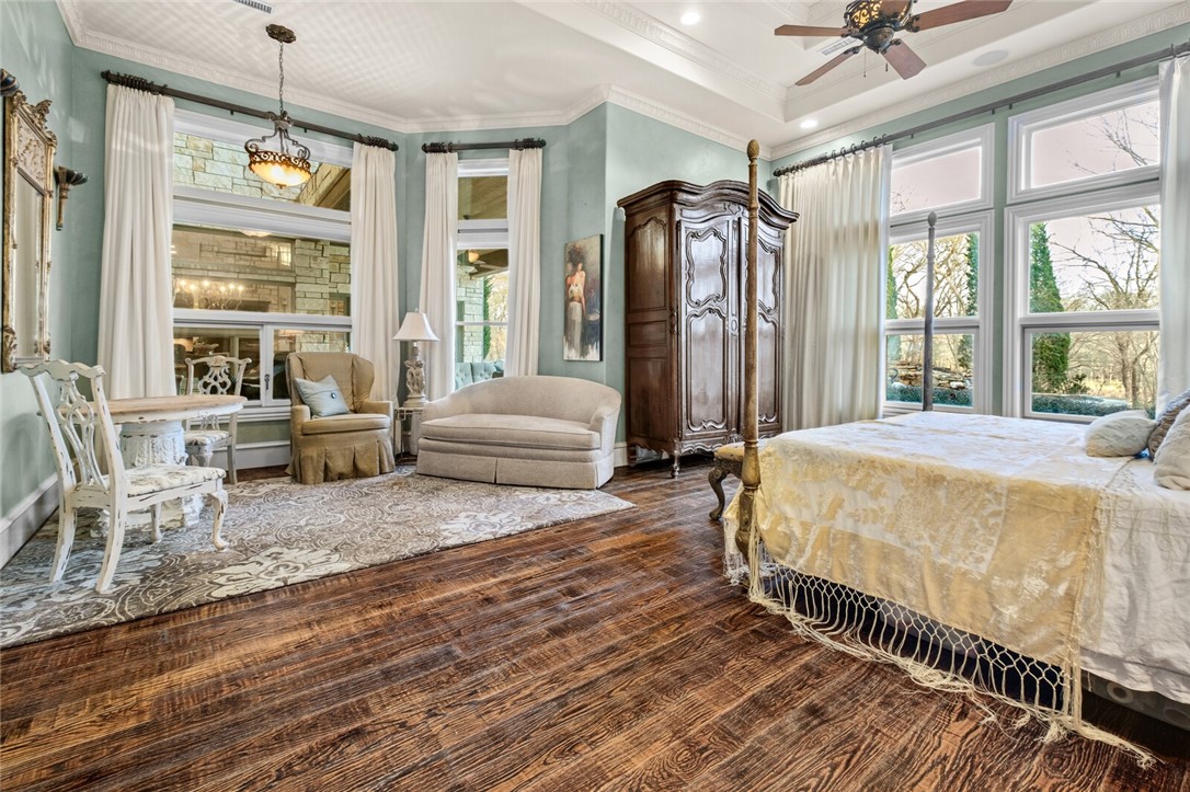 Bordeaux Village - Residential