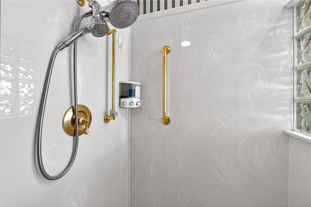 Kipling Courts Bvv - Residential