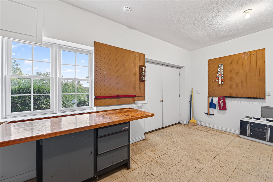 Kipling Courts Bvv - Residential