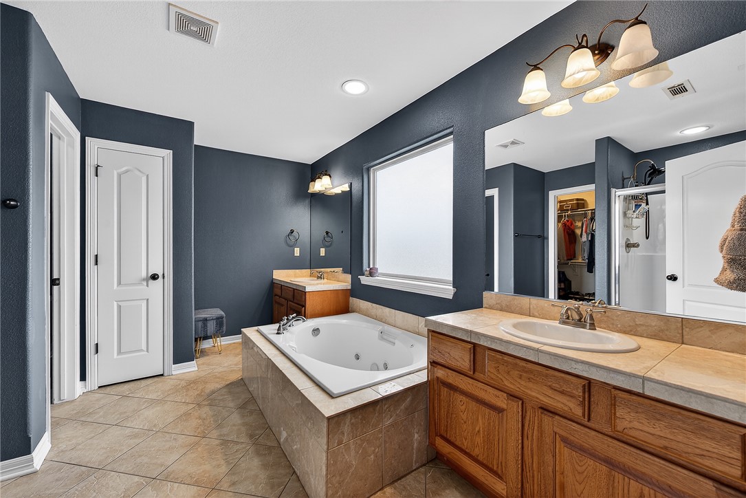 Bellview Residence Add Ph 2 Rogers - Residential