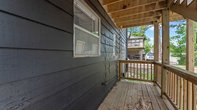 Leveretts Third Add - Residential Lease