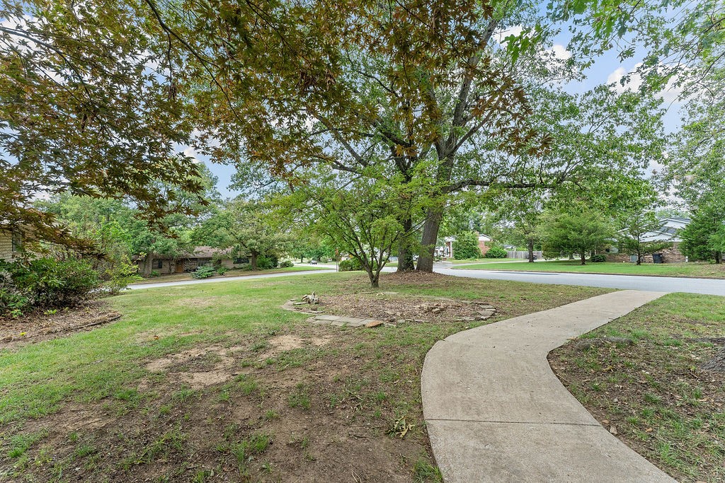 Southern Hills no. III - Residential