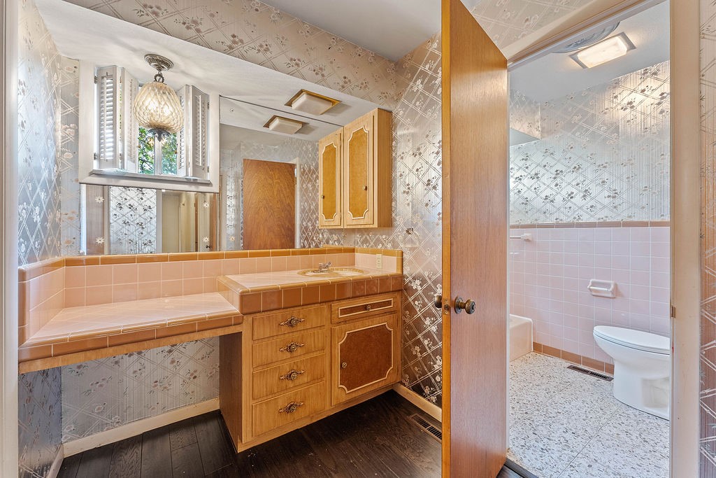 Southern Hills no. III - Residential