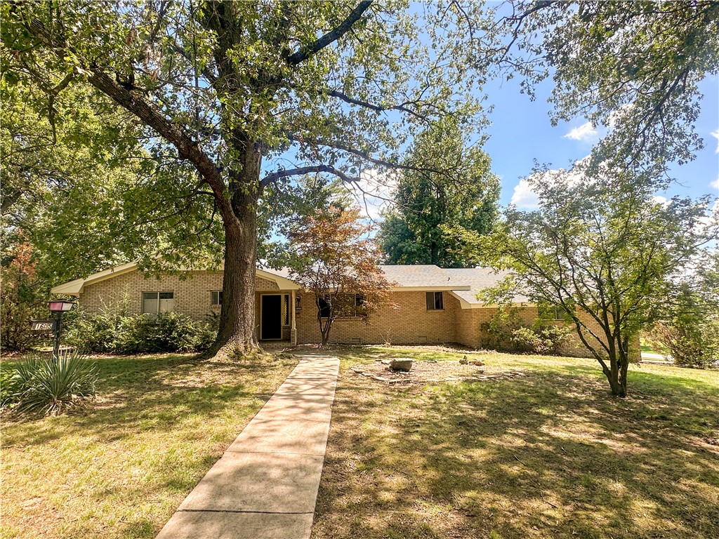 Southern Hills no. III - Residential