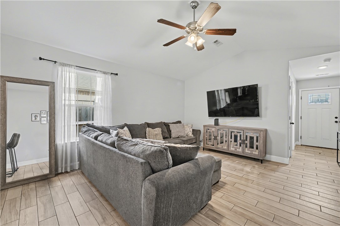 Woodward Hills Sub Ph 1 & Ph 2 Highfill - Residential