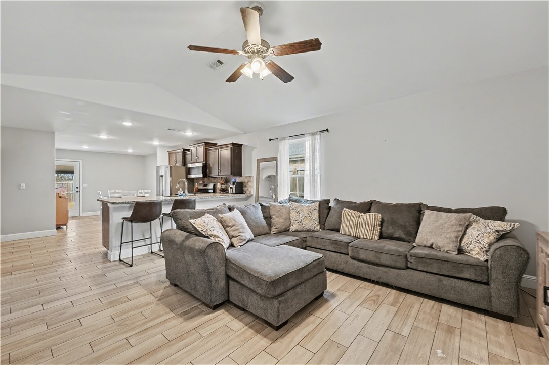 Woodward Hills Sub Ph 1 & Ph 2 Highfill - Residential