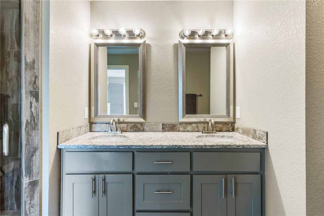 Pleasant Acres Sub Rogers - Residential Lease