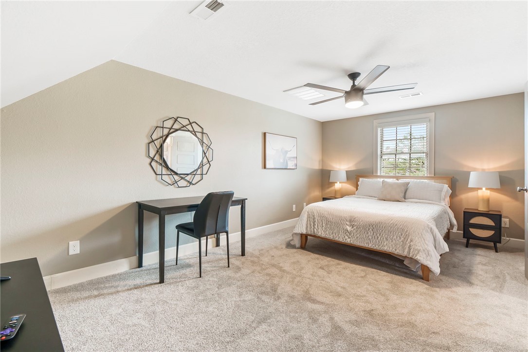 Pleasant Acres Sub Rogers - Residential Lease