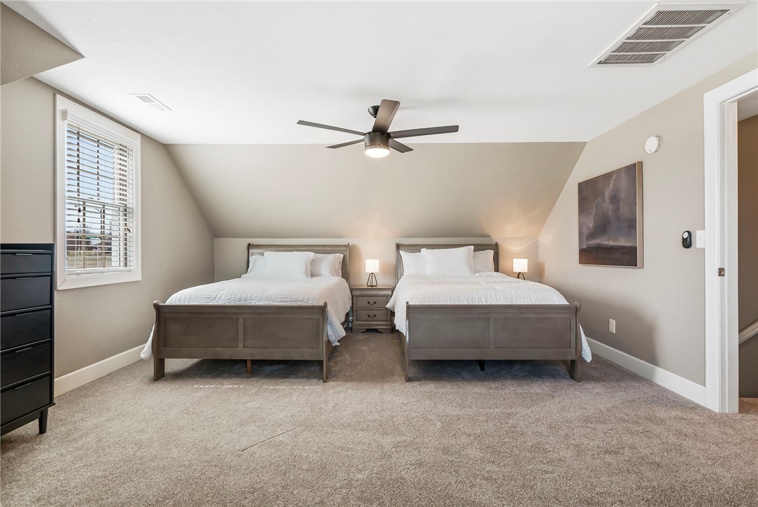 Pleasant Acres Sub Rogers - Residential Lease