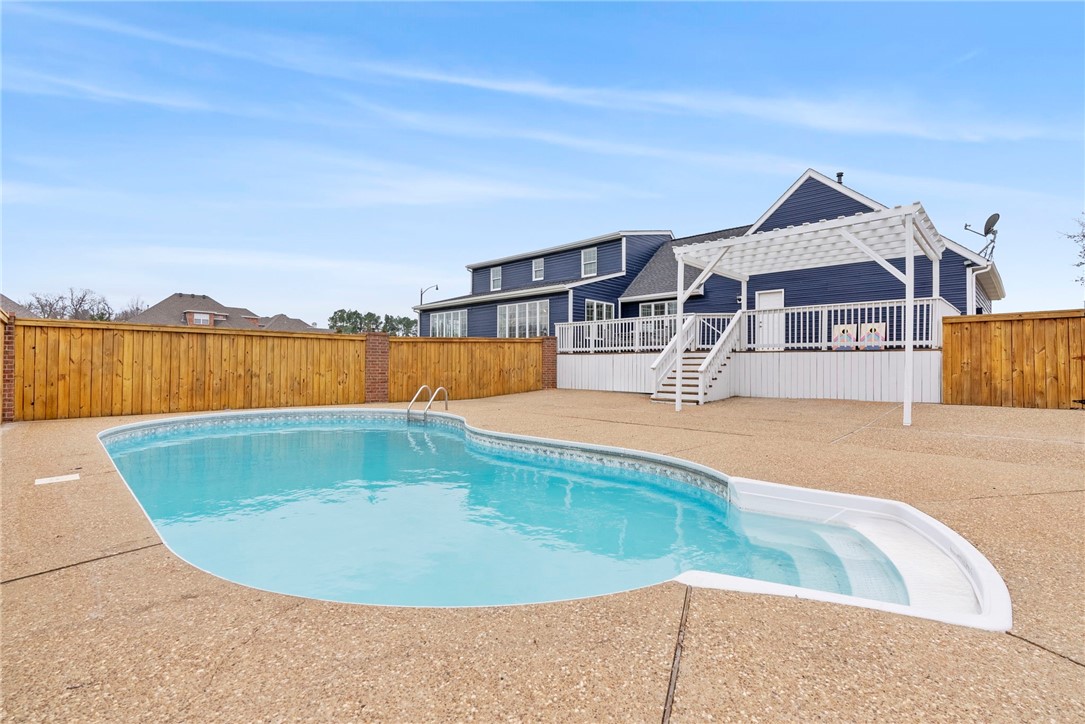 Pleasant Acres Sub Rogers - Residential Lease