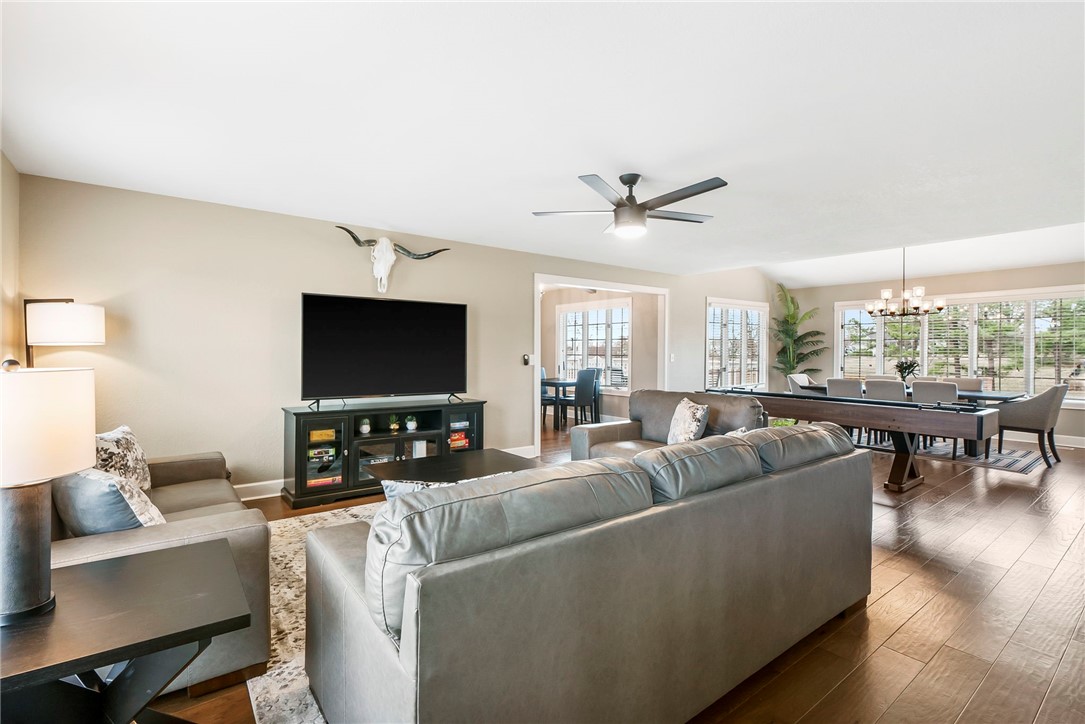 Pleasant Acres Sub Rogers - Residential Lease