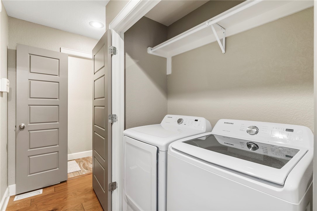 Pleasant Acres Sub Rogers - Residential Lease