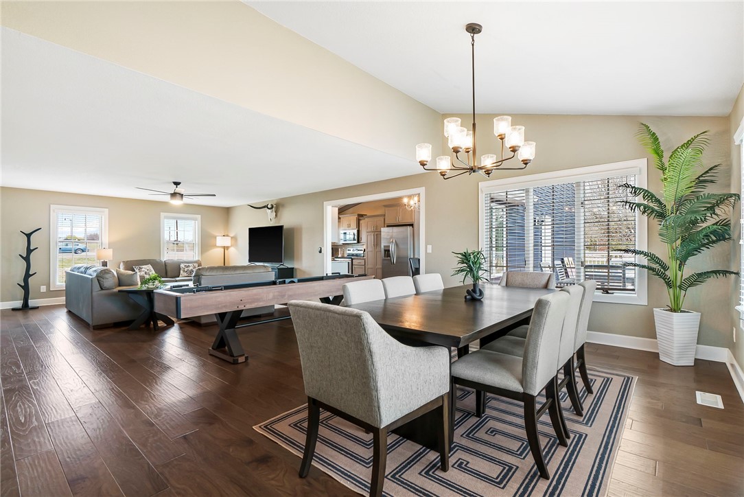 Pleasant Acres Sub Rogers - Residential Lease