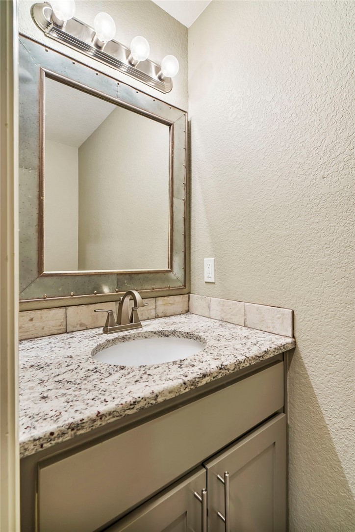 Pleasant Acres Sub Rogers - Residential Lease