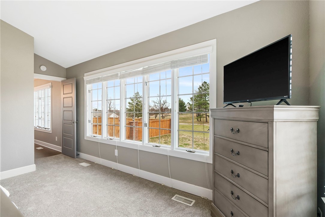 Pleasant Acres Sub Rogers - Residential Lease