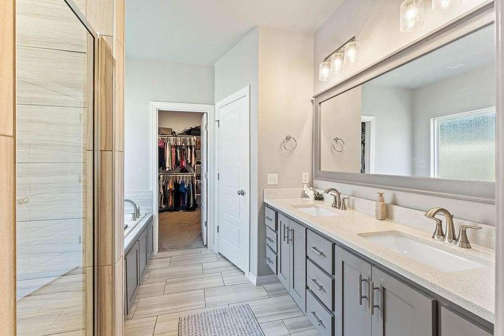 Diamond Estates - Residential