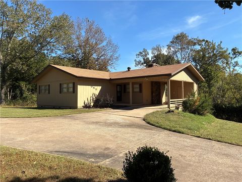 Photo of 1 Quantock Hills Drive, Bella Vista, AR 72715 (MLS # 1326557) Photo of 1 Quantock Hills Drive, Bella Vista, AR 72715 (MLS # 1326557)