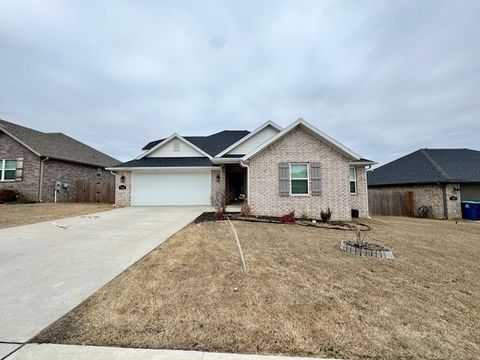Photo of 5902 SW Peaceful Avenue, Bentonville, AR 72713 (MLS # 1332539)