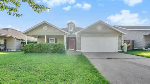 Photo of 4332 Serviceberry Drive, Fayetteville, AR 72704 (MLS # 1355328)