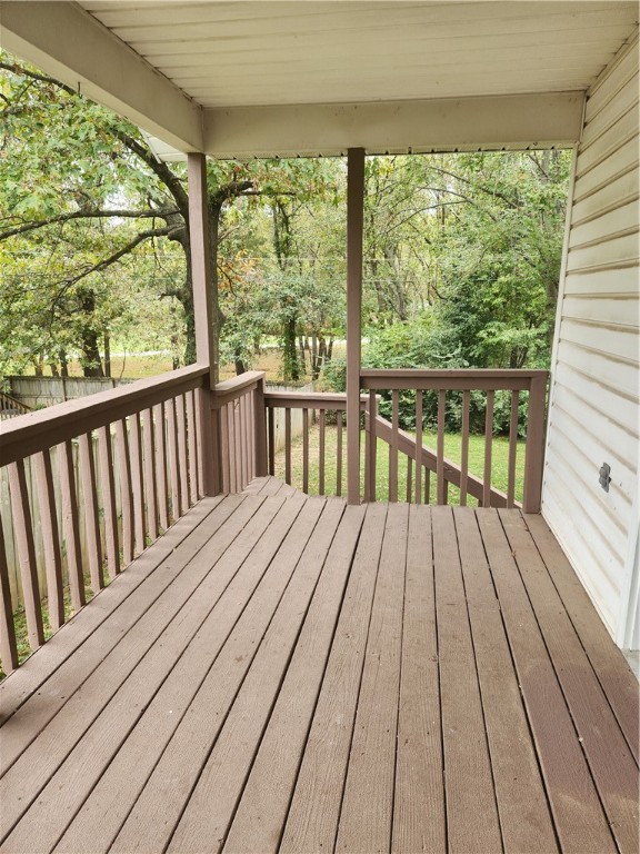 Chapman Hills Sub - Residential Lease