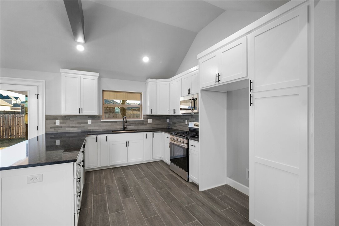 The Element Ph 2 - Residential