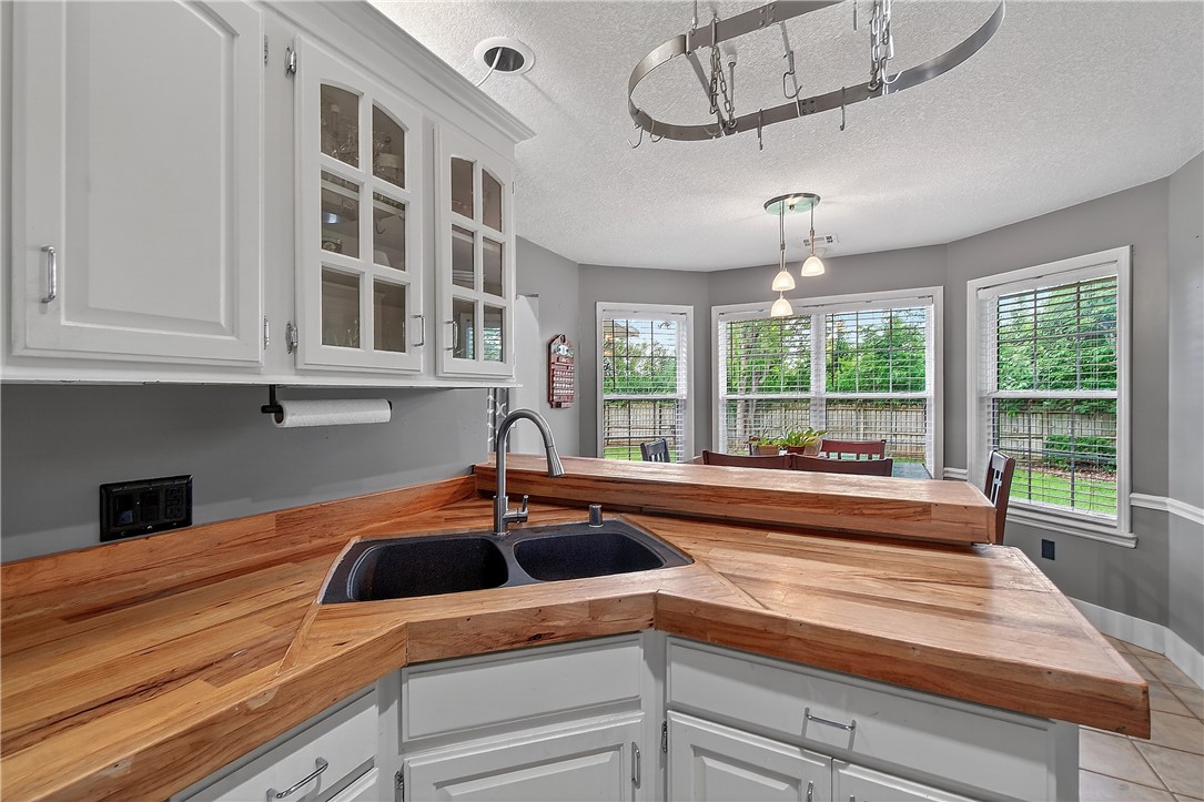 Deerfield Meadows Ph I Siloam Spgs - Residential