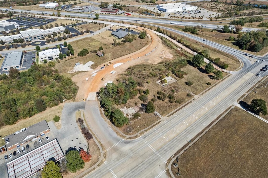 2943 (4.50 acres) W Pleasant Grove Road