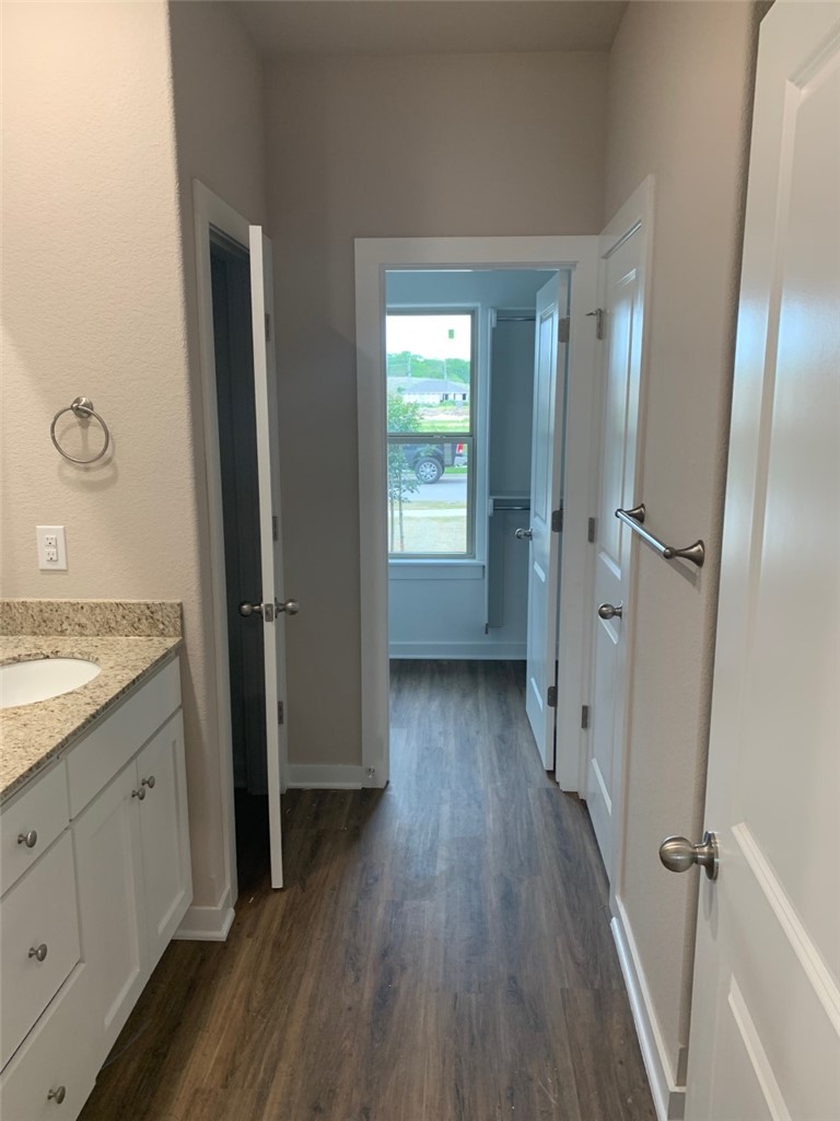 Farmington Heights Ph I - Residential Lease