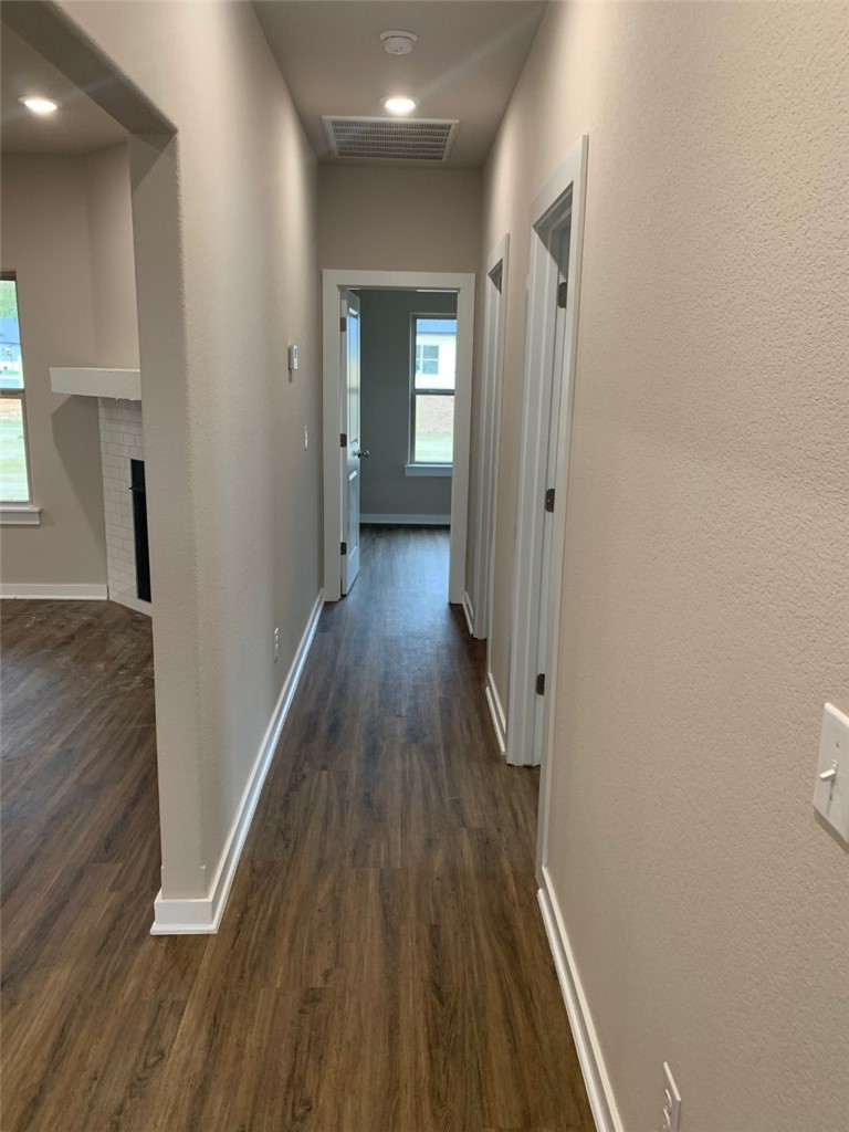 Farmington Heights Ph I - Residential Lease