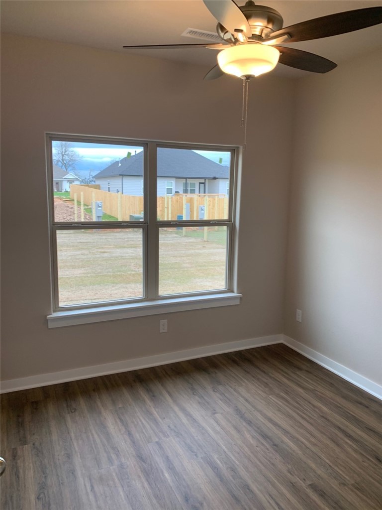 Farmington Heights Ph I - Residential Lease