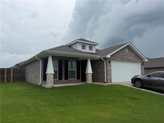 300 OAK AVE, GENTRY, AR 72734 - Image c340bdb5d77cfebff9ae57e92a21569f/2066579167