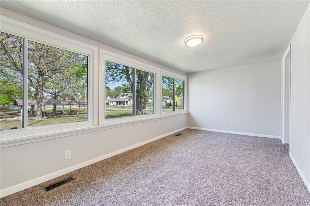JD Covey's Add-Gravette - Residential