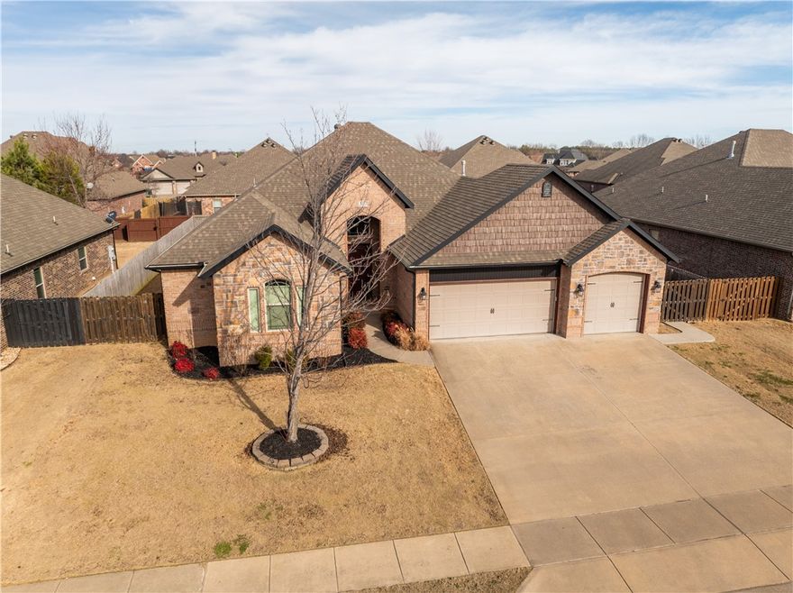 Beautiful rental property in Liberty Bell Subdivision at the corner of Cave Springs and Rogers.  Bentonville ISD; 4 bedrooms (all downstairs) and a bonus room and full bathroom upstairs.  Full irrigation system, lawn service (mowing and edging), and refrigerator included in rent.  Close proximity to Mount Hebron Park, Pinnacle, and Promenade Shopping and restaurants.  3-car garage and screened in back patio with a gas fireplace.  Amazing neighborhood to live in.  No pets and no smoking at this property. All applicants over 18 must fill out an application